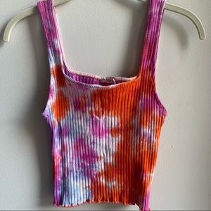 Tie dye ruffled hem tank top